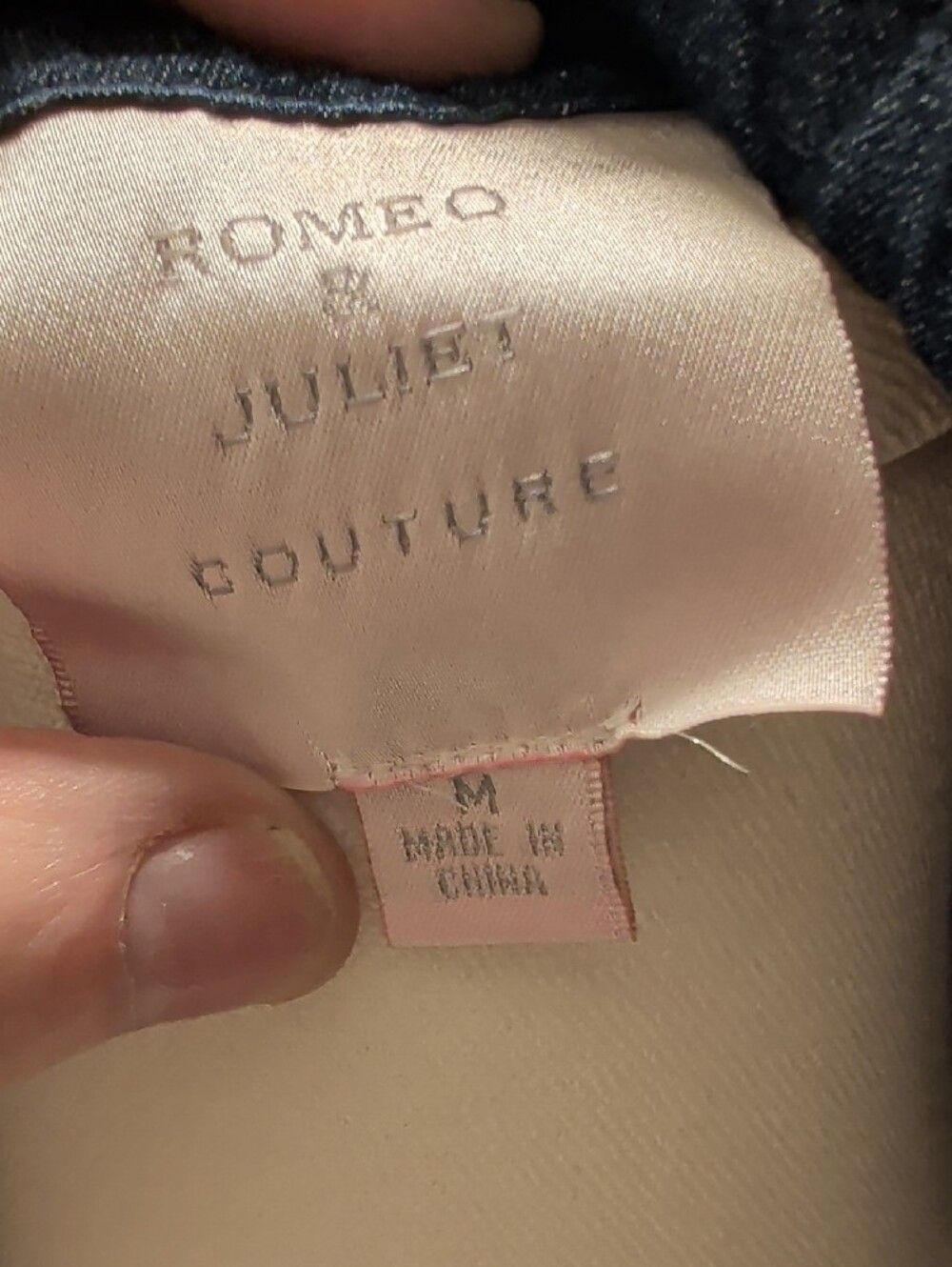 ROMEO & JULIET COUTURE  Size M Button-Front Navy Denim Ruffle Front Shirt Dress - Picture 12 of 12